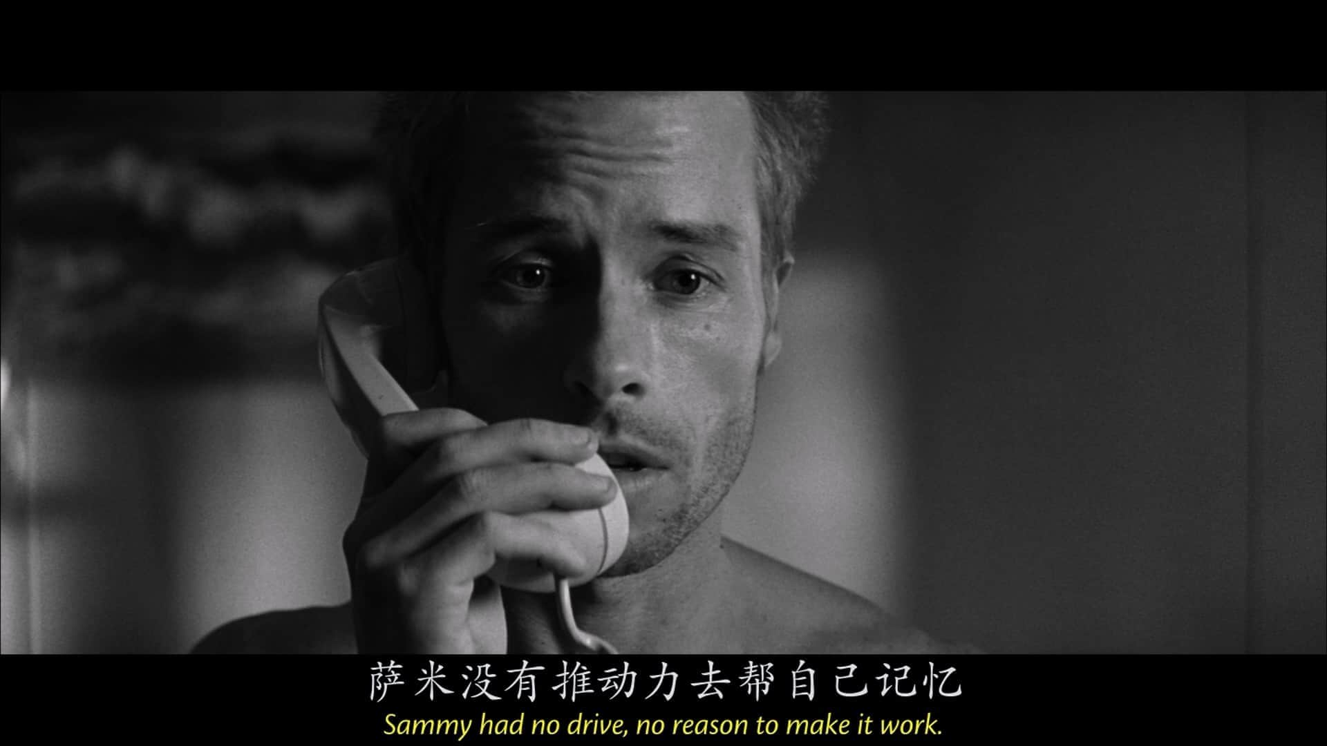 [记忆碎片].Memento.10th.Anniversary.Special.Edition.2000.BluRay.1080p.x265.10bit.jpg