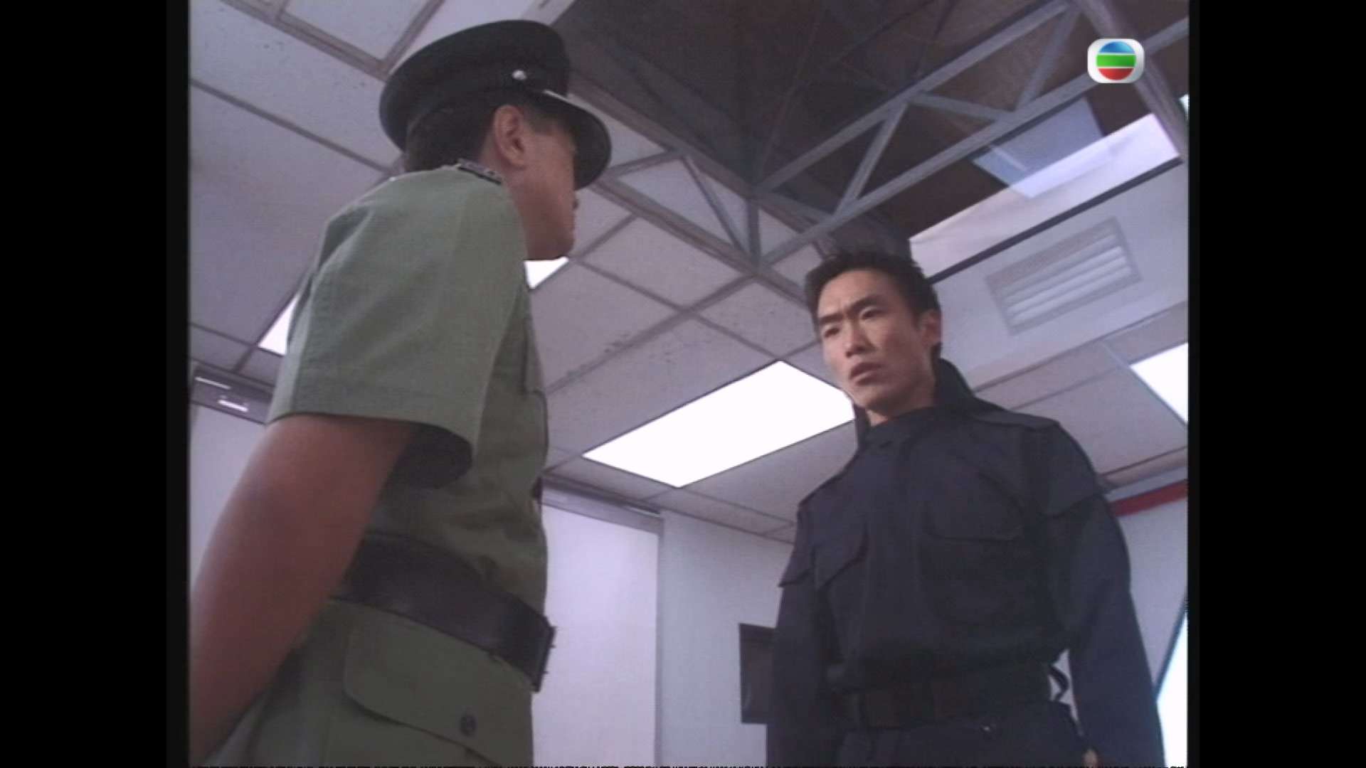 Special.Duties.Unit.1994.1080p.MyTVS.WEB-DL.H265.AAC-YingWEB.mkv_20231107_161352.011.jpg