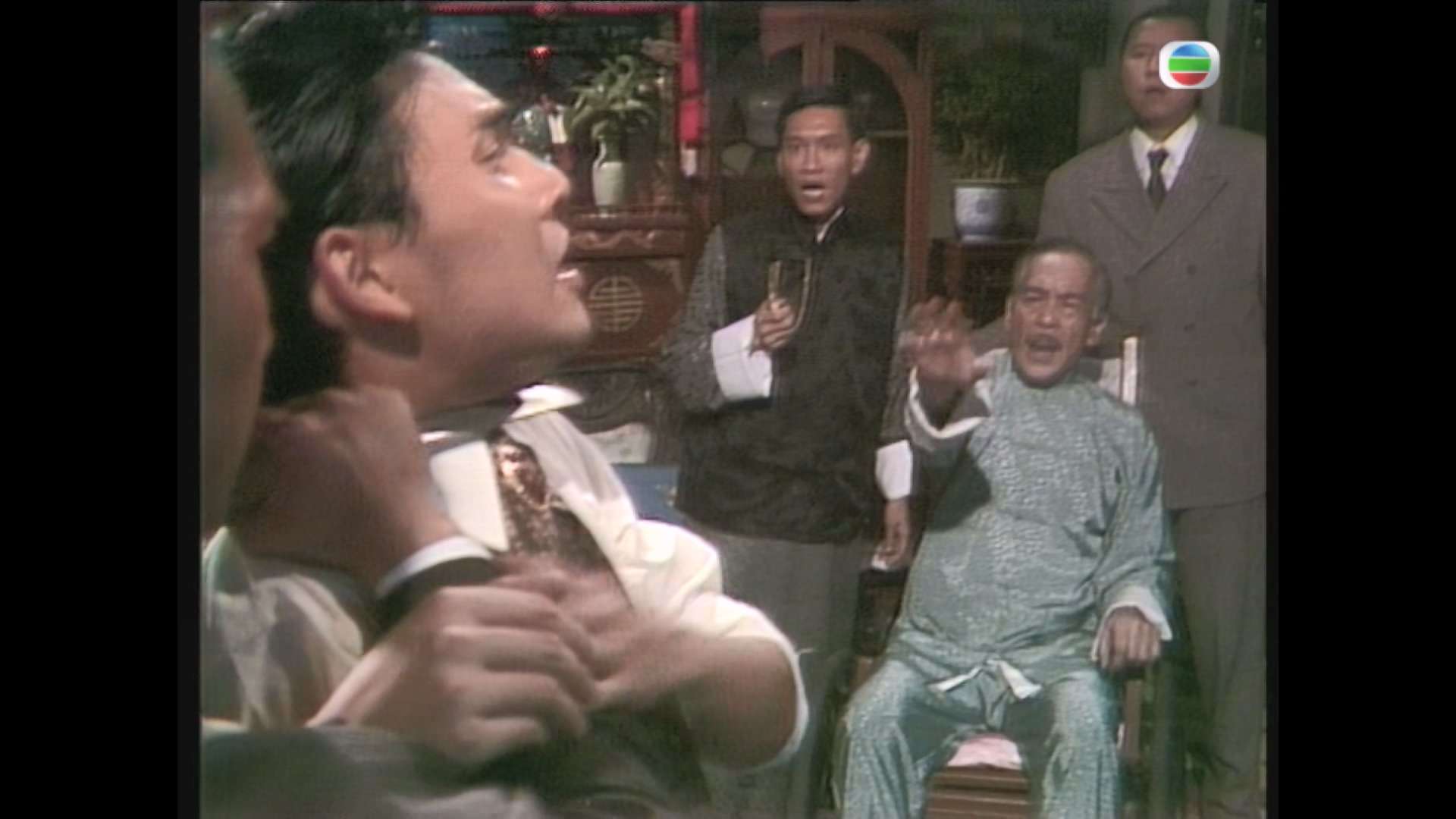 The.Shanghai.Mafia.1989.1080p.MyTVS.WEB-DL.H265.AAC-YingWEB.mkv_20231125_204818.612.jpg