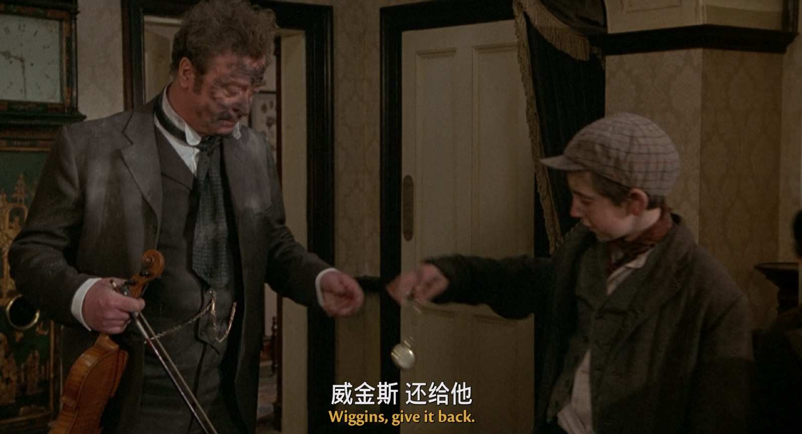 Without.a.Clue.1988.BluRay.1080p.x265.10bit.FLAC.MNHD-FRDS.mkv_20250220_220208.738.jpg